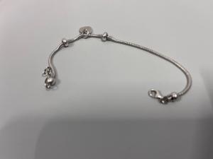 CS431/2024 SILVER COLOURED BRACELET WITH HEART CHARM 